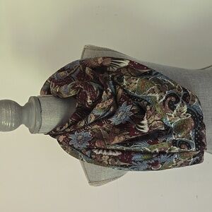 🔥VINTAGE Oversized Indian Silk Shawl Scarf🔥